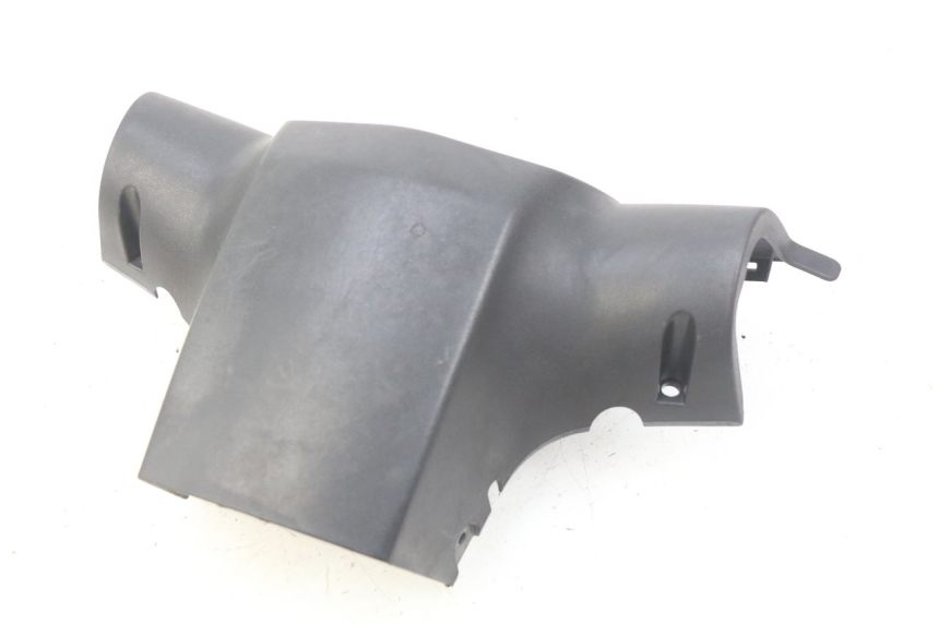 photo de COPRI MANUBRIO POSTERIORE PEUGEOT KISBEE 2T 50 (2010 - 2017)