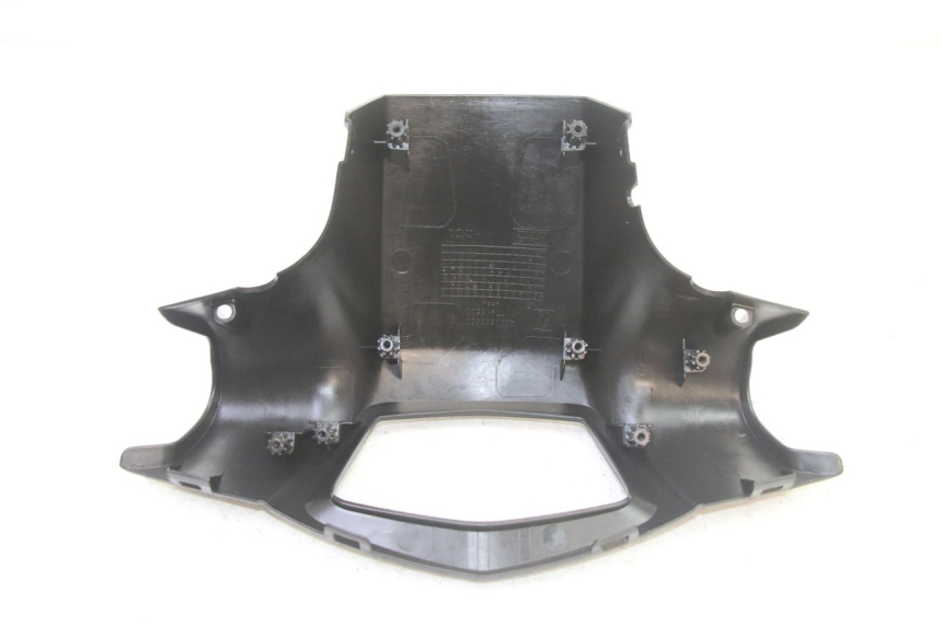 photo de COPRI MANUBRIO POSTERIORE PEUGEOT KISBEE 2T 50 (2010 - 2017)