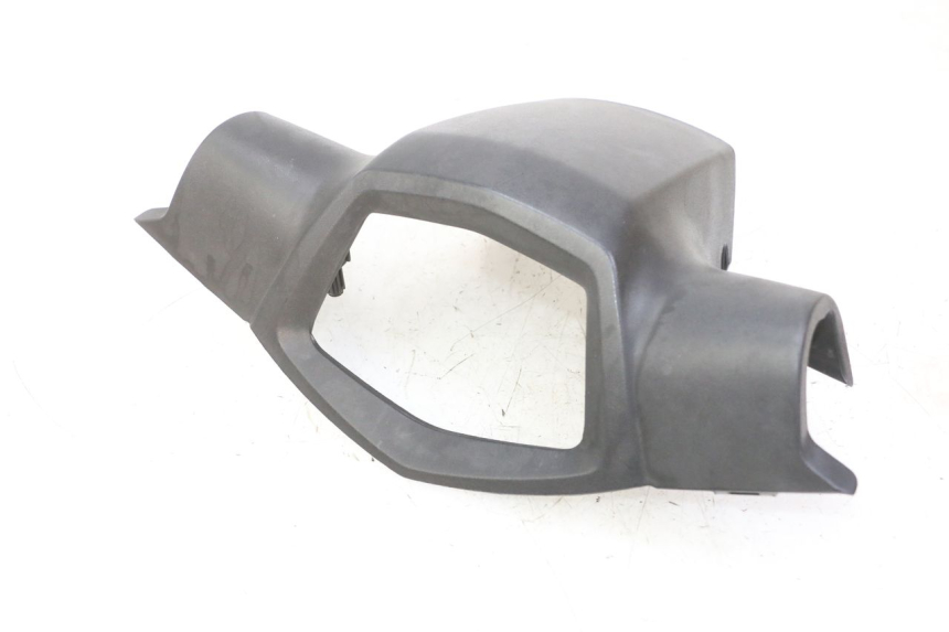 photo de COPRI MANUBRIO POSTERIORE PEUGEOT KISBEE 2T 50 (2010 - 2017)