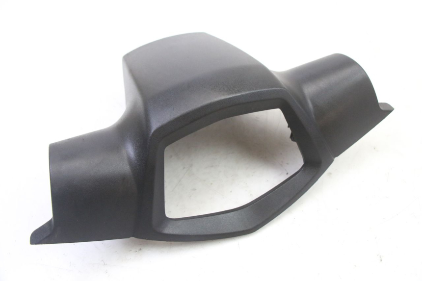 photo de COPRI MANUBRIO POSTERIORE PEUGEOT KISBEE 4T 50 (2018 - 2022)