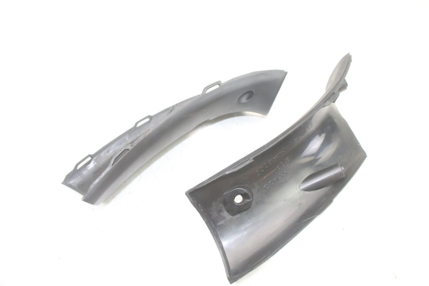 photo de COPERCHIO MANUBRIO POSTERIORE KYMCO GRAND DINK 125 (2008 - 2014)