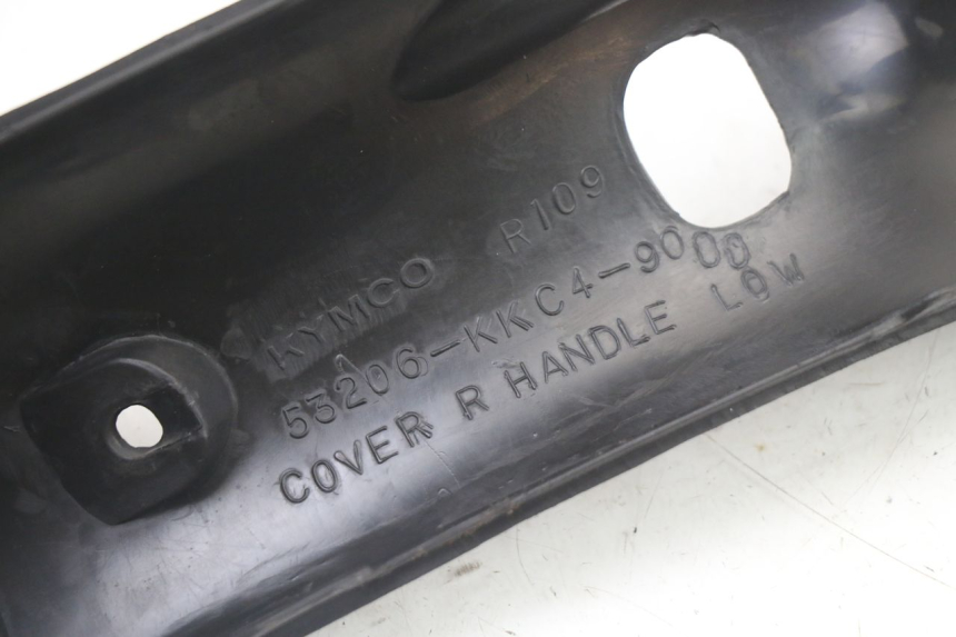 photo de COPERCHIO MANUBRIO POSTERIORE KYMCO GRAND DINK 125 (2008 - 2014)