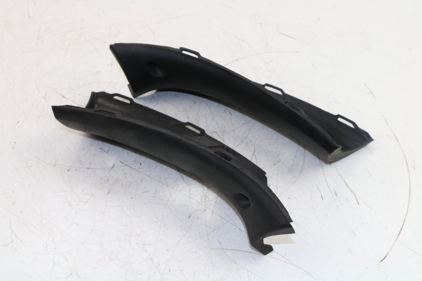 photo de Copri manubrio posteriore KYMCO GRAND DINK 125 (2002 - 2007)