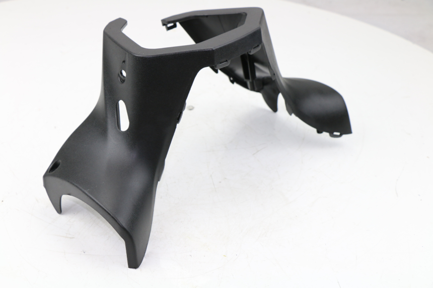 photo de COPERCHIO MANUBRIO POSTERIORE KYMCO K-XCT 125 (2013 - 2017)