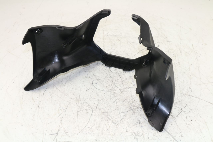 photo de COPERCHIO MANUBRIO POSTERIORE KYMCO K-XCT 125 (2013 - 2017)