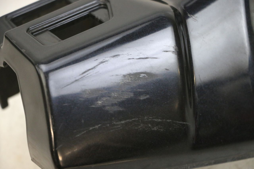 photo de COPRIMANUBRIO POSTERIORE KYMCO LIKE 125 (2009 - 2016) - Foto prodotto supplementare