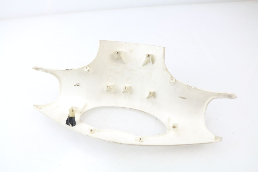 photo de COPERCHIO MANUBRIO POSTERIORE PEUGEOT LOOXOR 125 (2002 - 2006)