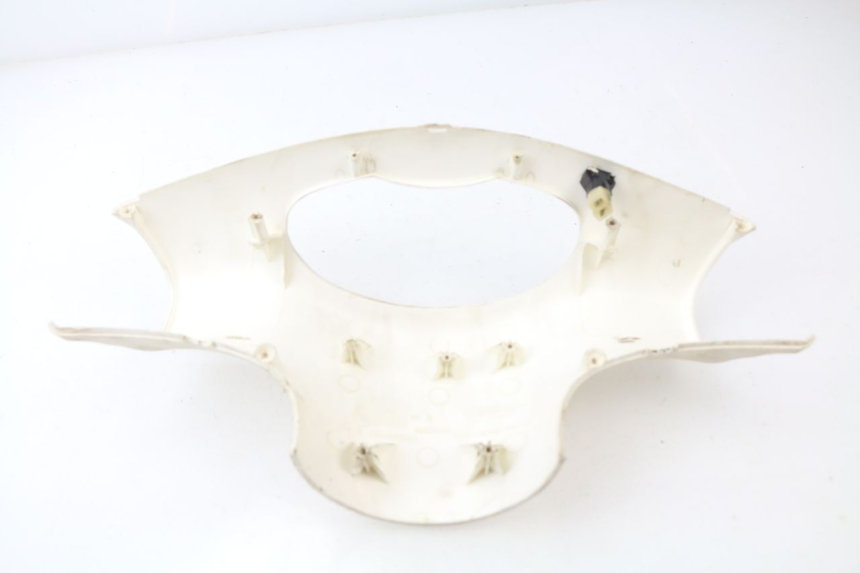 photo de COPERCHIO MANUBRIO POSTERIORE PEUGEOT LOOXOR 125 (2002 - 2006)