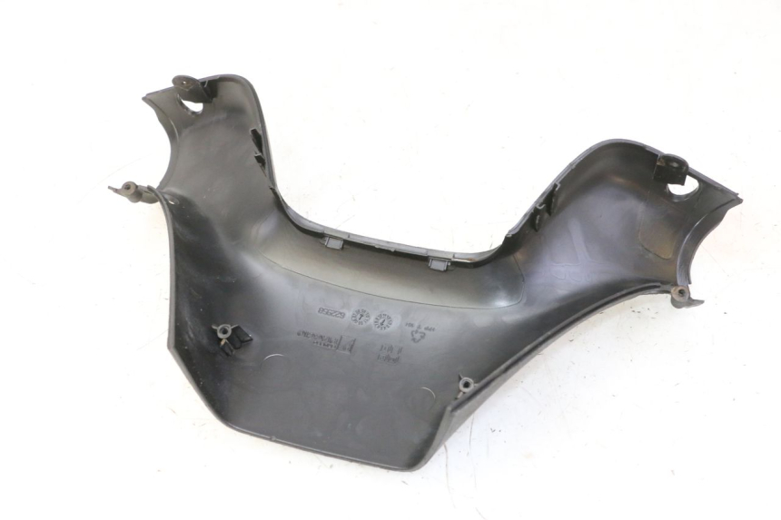 photo de COFANO MANUBRIO POSTERIORE PIAGGIO MP3 RL 250 (2007 - 2010)