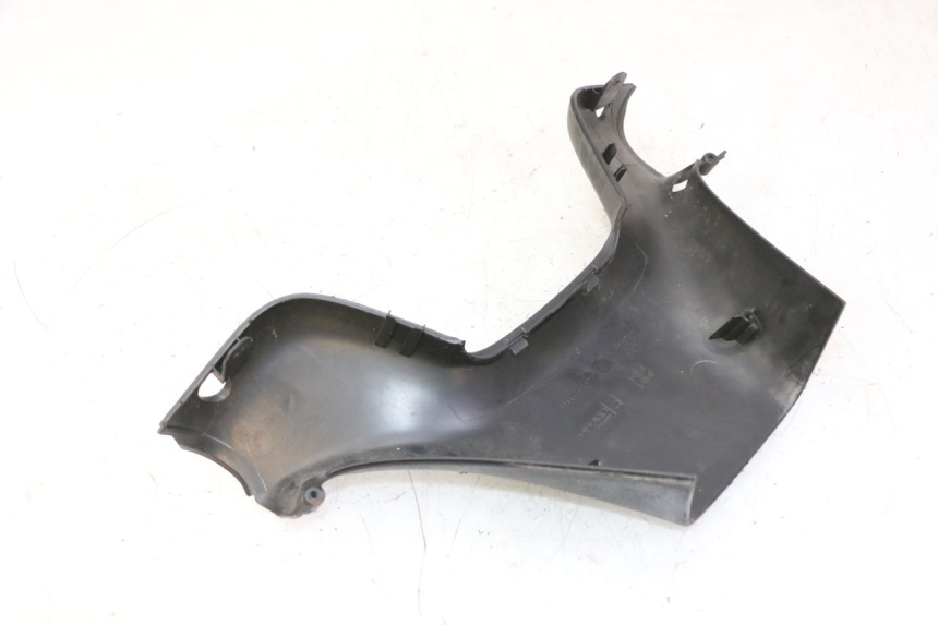 photo de COFANO MANUBRIO POSTERIORE PIAGGIO MP3 RL 250 (2007 - 2010)