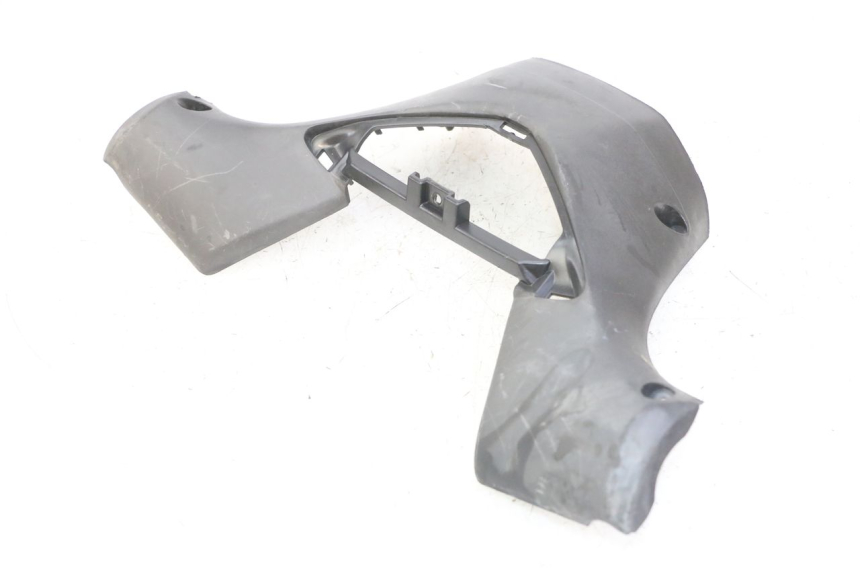 photo de COPRI MANUBRIO POSTERIORE GILERA NEXUS 125 (2009 - 2013)