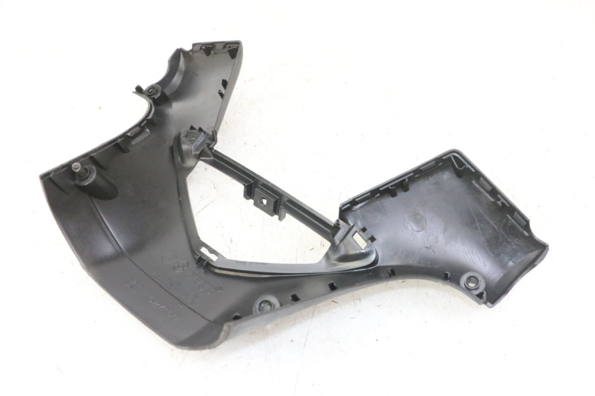 photo de COPRI MANUBRIO POSTERIORE GILERA NEXUS 125 (2009 - 2013)