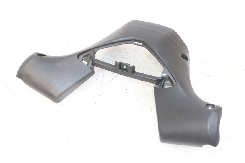 photo de COPRI MANUBRIO POSTERIORE GILERA NEXUS 125 (2009 - 2013)