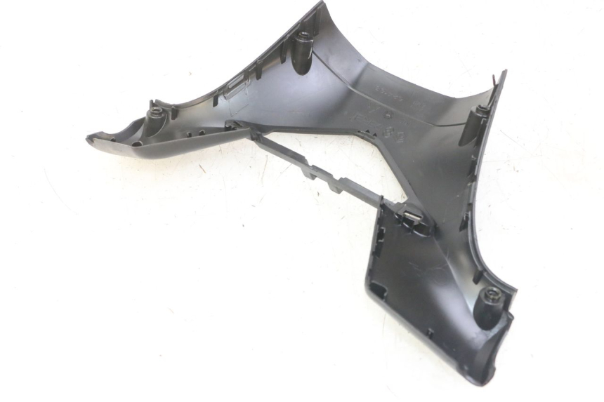 photo de COPRI MANUBRIO POSTERIORE GILERA NEXUS 125 (2009 - 2013)