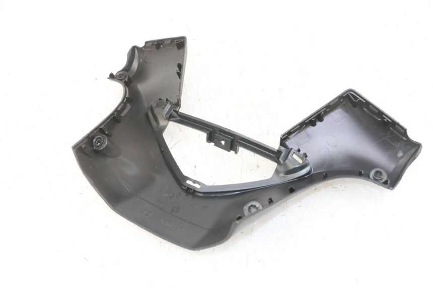 photo de COPRI MANUBRIO POSTERIORE GILERA NEXUS 125 (2009 - 2013)