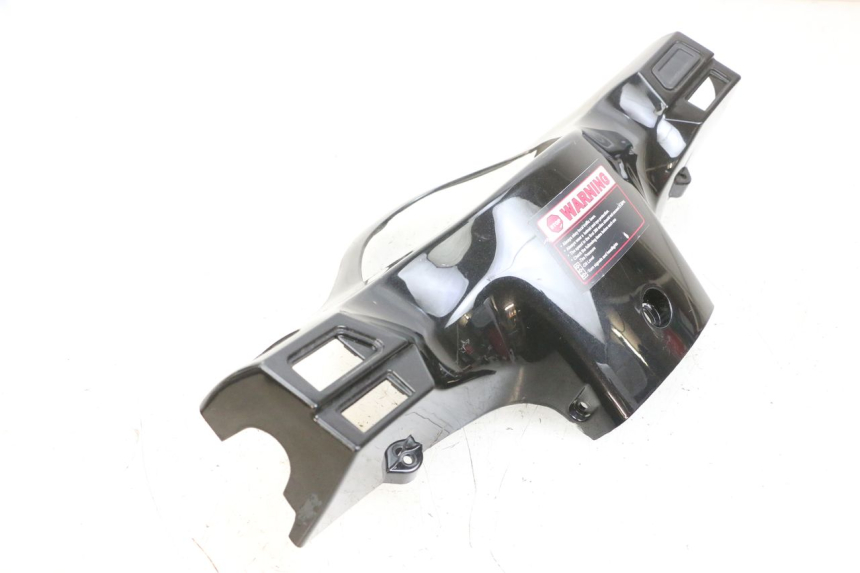 photo de COPRIMANUBRIO POSTERIORE JM MOTORS OLDIES GT 4T 50 (2018 - 2025) - Dettagli dei punti di fissaggio