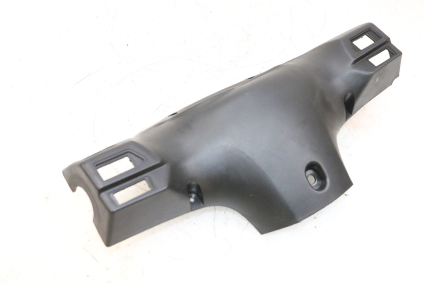 photo de COPRIMANUBRIO POSTERIORE SYM ORBIT 2 50 (2008 - 2014) - Dettaglio del componente