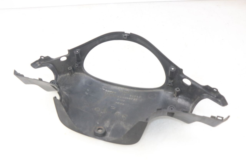 photo de COPRI MANUBRIO POSTERIORE KYMCO PEOPLE 250 (2004 - 2008)