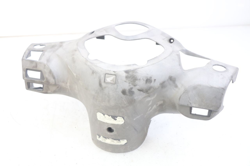 photo de COPRI MANUBRIO POSTERIORE HONDA PES PS I 125 (2006 - 2012)