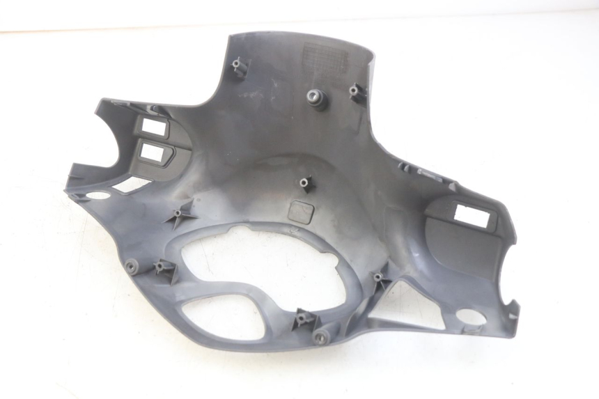 photo de COPRI MANUBRIO POSTERIORE HONDA PES PS I 125 (2006 - 2012)