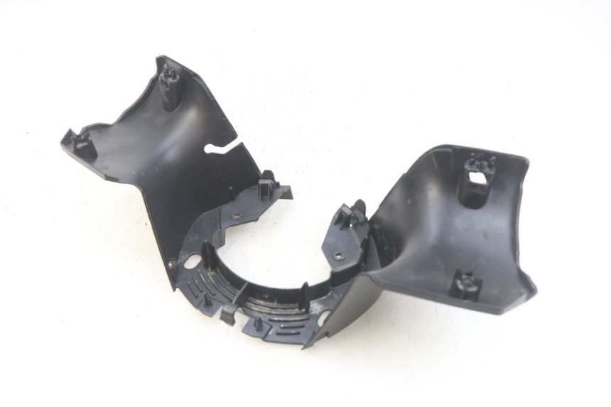 photo de COPRI MANUBRIO POSTERIORE PEUGEOT CITYSTAR 2T 50 (2018 - 2021)