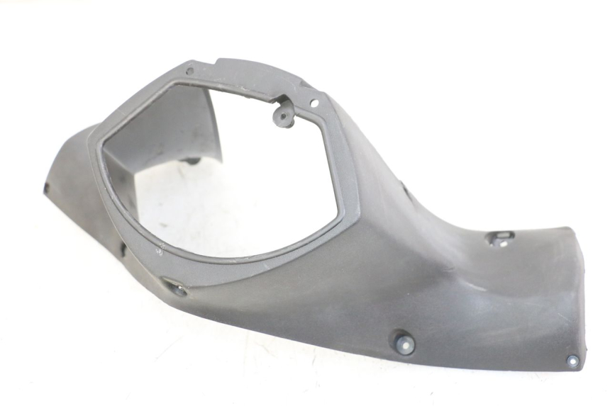 photo de COPRIMANUBRIO POSTERIORE PEUGEOT ELYSTAR 125 (2002 - 2007)