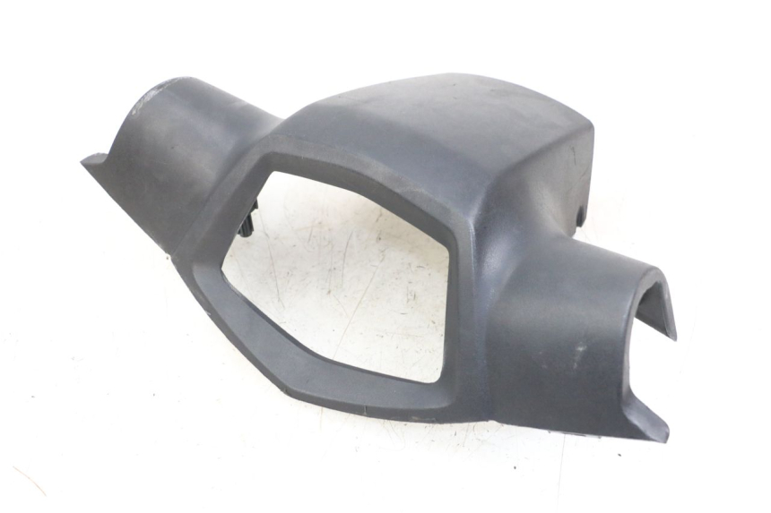 photo de COPRIMANUBRIO POSTERIORE PEUGEOT KISBEE 2T 50 (2018 - 2022)