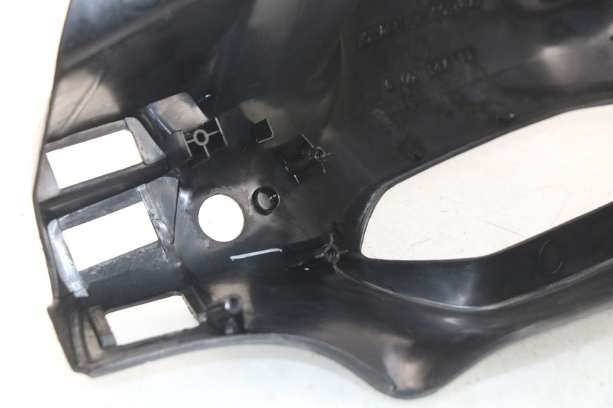 photo de Copri manubrio posteriore PEUGEOT SV 50 (1992 - 2004)