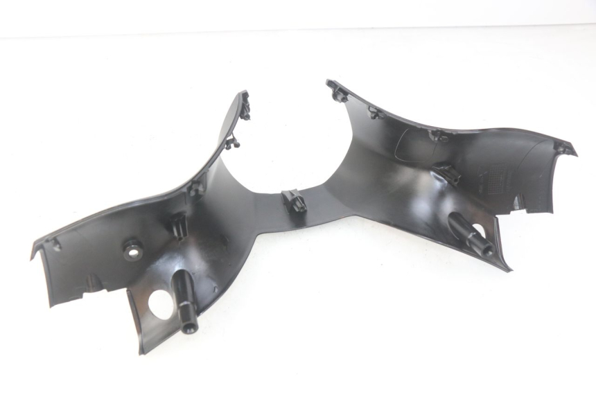 photo de COPRI MANUBRIO POSTERIORE PIAGGIO MP3 500 (2014 - 2016)