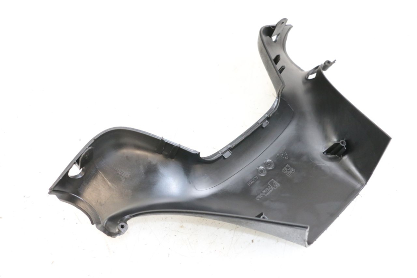 photo de COFANO MANUBRIO POSTERIORE PIAGGIO MP3 500 (2011 - 2015)