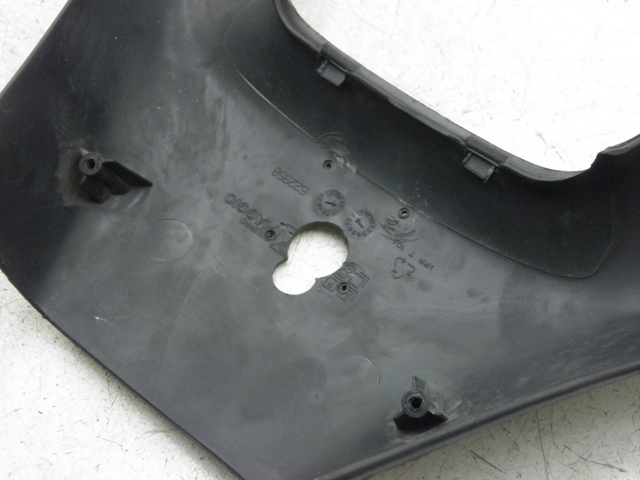 photo de COFANO MANUBRIO POSTERIORE PIAGGIO MP3 500 (2011 - 2015)
