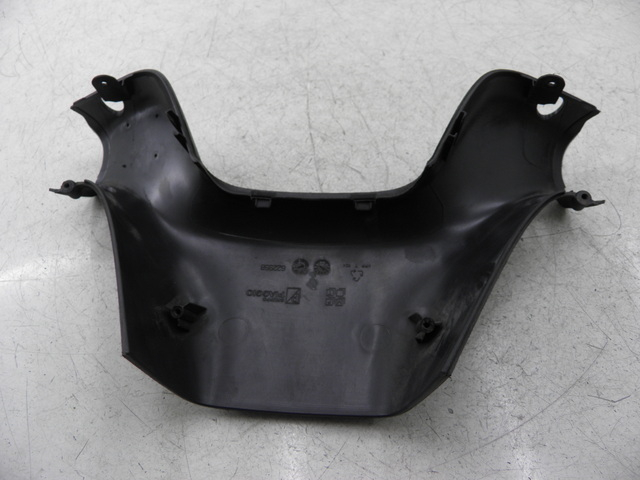 photo de COPERCHIO MANUBRIO POSTERIORE PIAGGIO MP3 LT 300 (2010 - 2016)