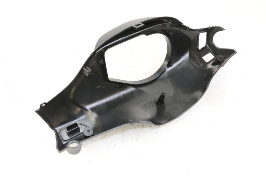 photo de COPRIMANUBRIO POSTERIORE PIAGGIO NRG POWER PUREJET 50 (2018 - 2021)