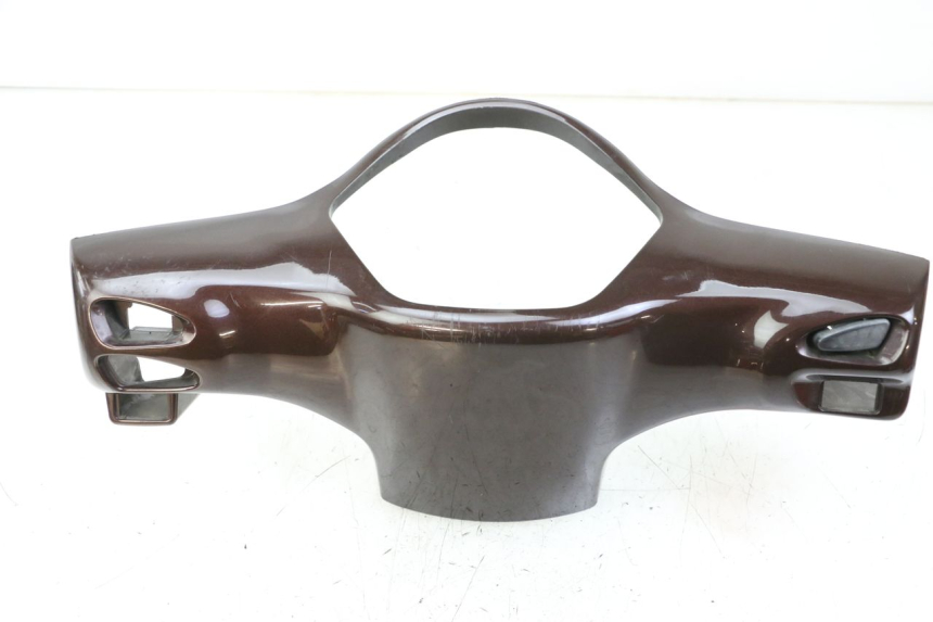 photo de COPRIMANUBRIO POSTERIORE PIAGGIO VESPA LX IE 125 (2010 - 2012)