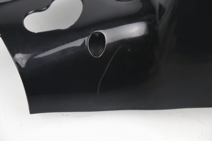 photo de COPRI MANUBRIO POSTERIORE PIAGGIO VESPA PRIMAVERA 2T 50 (2013 - 2018)