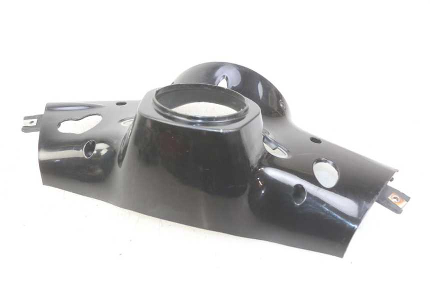 photo de COPRI MANUBRIO POSTERIORE PIAGGIO VESPA PRIMAVERA 2T 50 (2013 - 2018)