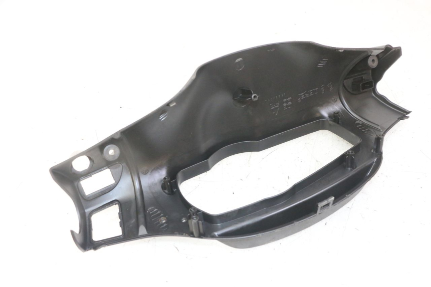 photo de COPRIMANUBRIO POSTERIORE GILERA RUNNER SL 50 (2006 - 2009)