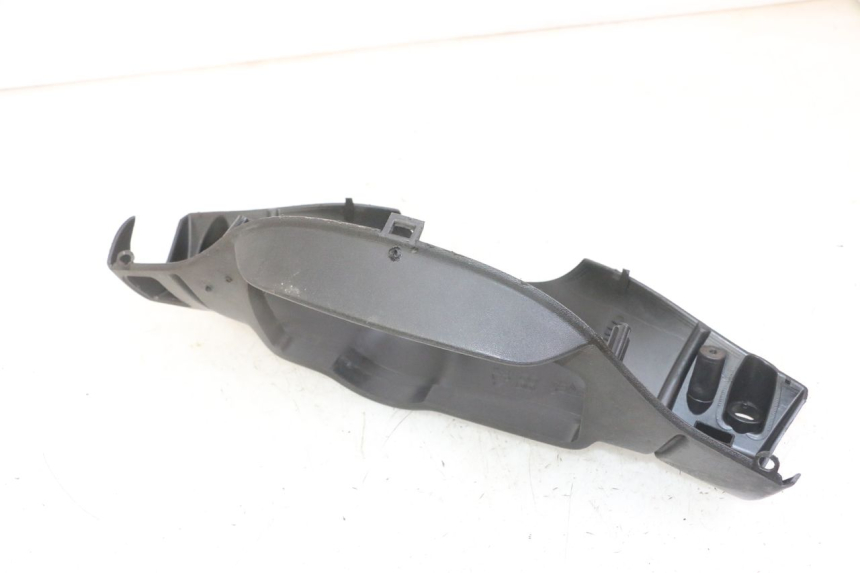 photo de COPRIMANUBRIO POSTERIORE GILERA RUNNER SL 50 (2006 - 2009)