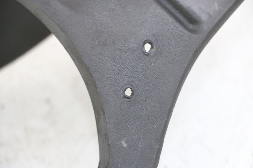 photo de COPRIMANUBRIO POSTERIORE GILERA RUNNER SL 50 (2006 - 2009)