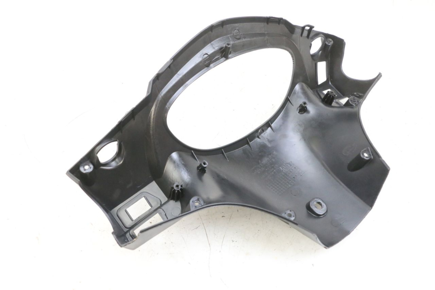 photo de COPRIMANUBRIO POSTERIORE JM MOTORS SANTANA EVO 50 (2024 - 2026) - Primo piano tecnico