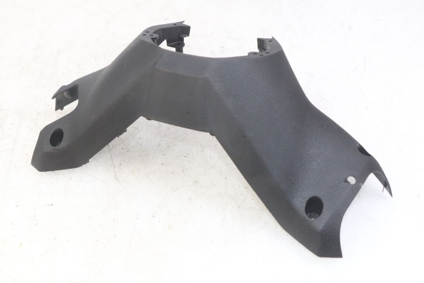 photo de COPRI MANUBRIO POSTERIORE MBK SKYCRUISER 125 (2010 - 2013)
