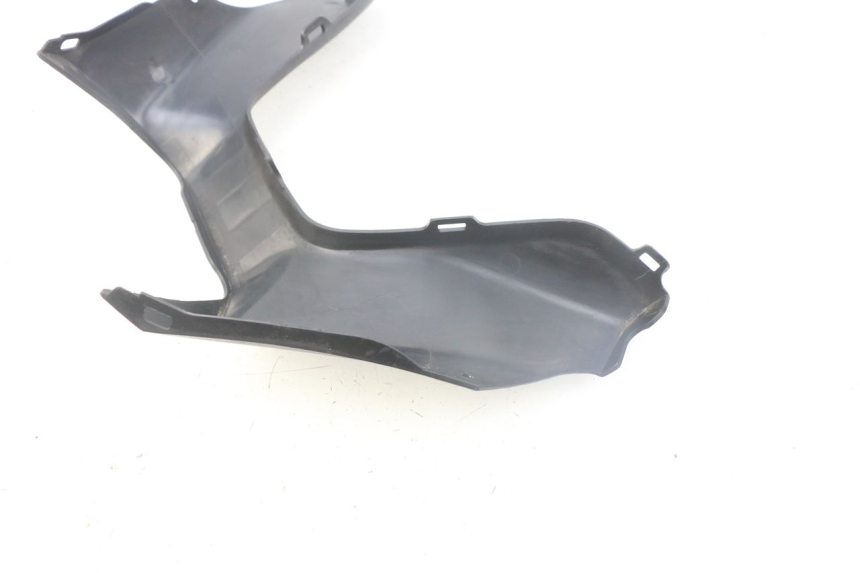 photo de COFANO MANUBRIO POSTERIORE SUZUKI AN BURGMAN 400 (2006 - 2010)