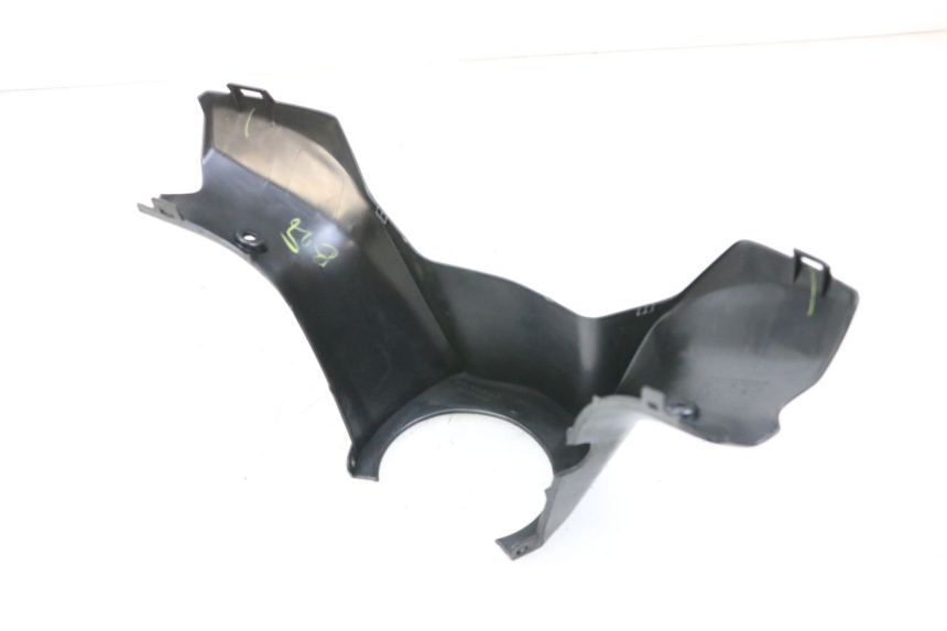 photo de COPRIMANUBRIO POSTERIORE SUZUKI BURGMAN 125 (2018 - 2021)
