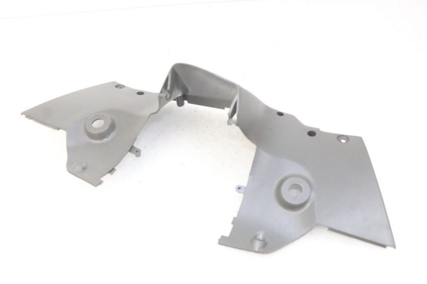 photo de COPRI MANUBRIO POSTERIORE SUZUKI CP 80 (1985 - 1996)