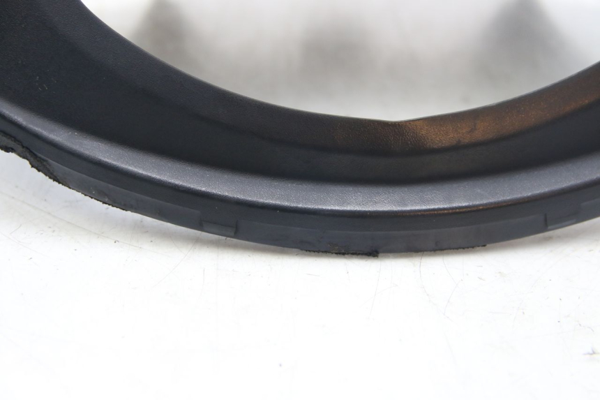 photo de COFANO MANUBRIO POSTERIORE SUZUKI SIXTEEN 125 (2008 - 2010)