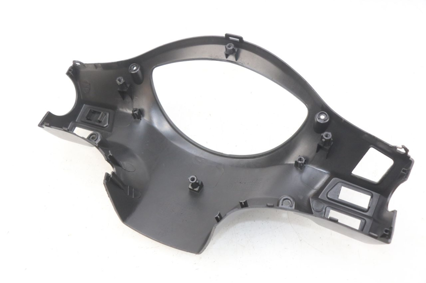 photo de COFANO MANUBRIO POSTERIORE PEUGEOT TWEET 4T 50 (2018 - 2020)