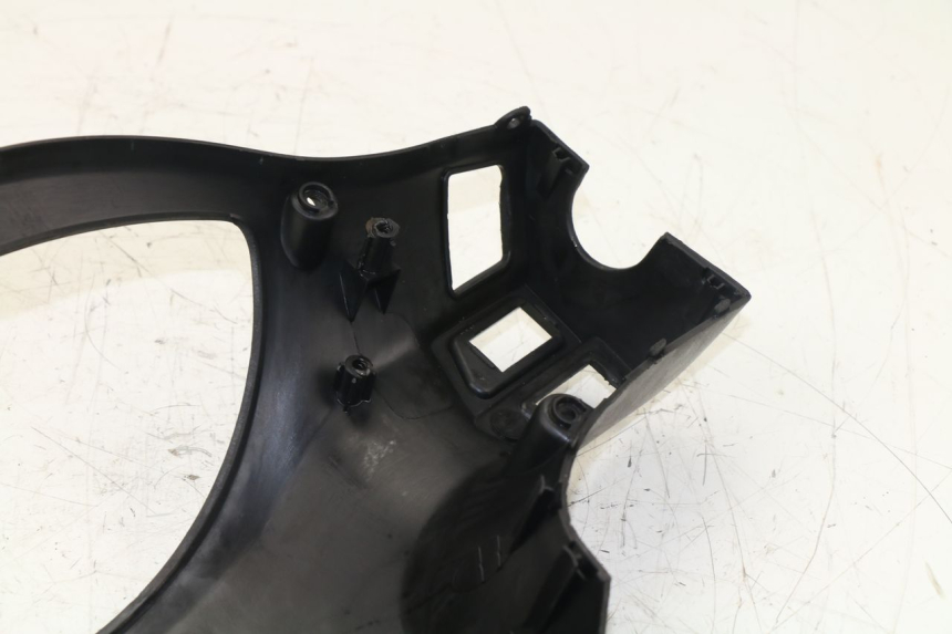 photo de COFANO MANUBRIO POSTERIORE PEUGEOT TWEET 4T 50 (2010 - 2014)