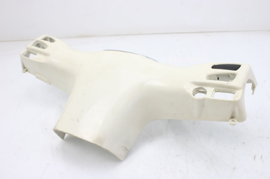 photo de COFANO MANUBRIO POSTERIORE PIAGGIO VESPA GTS IGET ABS 125 (2017 - 2023)