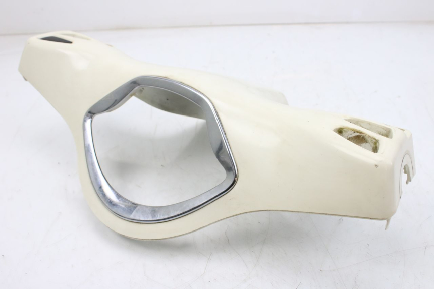 photo de COFANO MANUBRIO POSTERIORE PIAGGIO VESPA GTS IGET ABS 125 (2017 - 2023)