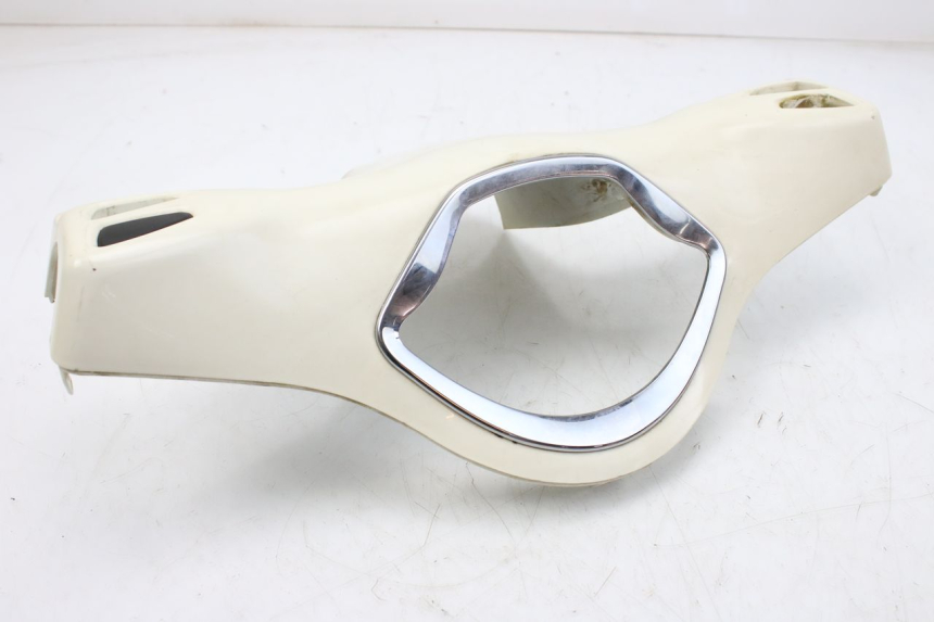 photo de COFANO MANUBRIO POSTERIORE PIAGGIO VESPA GTS IGET ABS 125 (2017 - 2023)